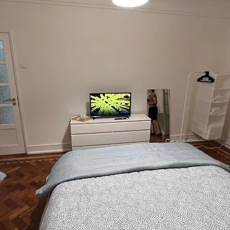 Privada 3 Grande Con Balcon Affittacamere *