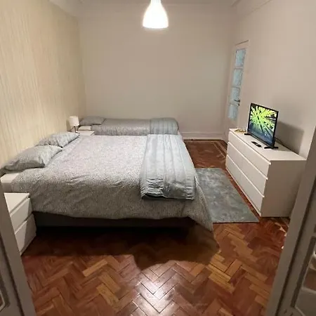 Гостевой дом Privada 3 Grande Con Balcon Лиссабон